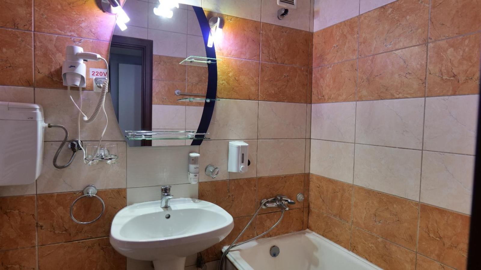 Hotel Parc Craiova Ngoại thất bức ảnh