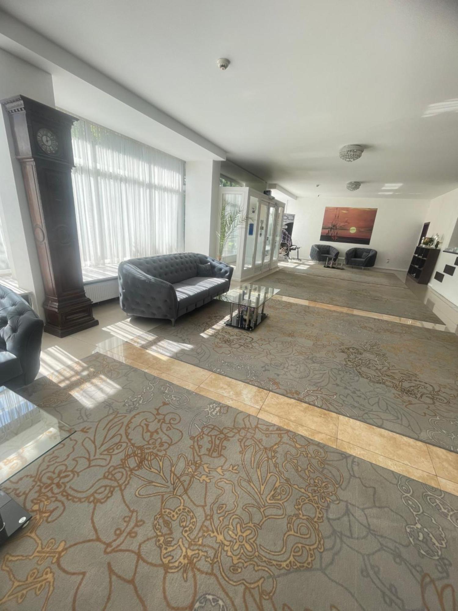 Hotel Parc Craiova Ngoại thất bức ảnh
